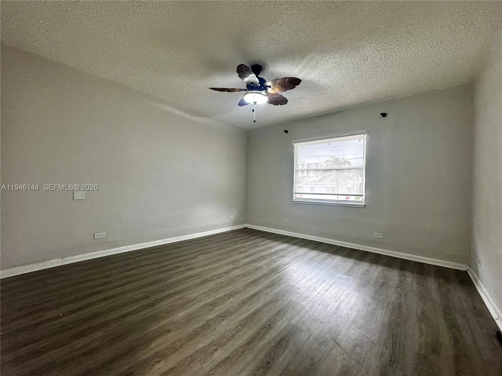 529 SW 3rd St # 2, Miami FL 33130