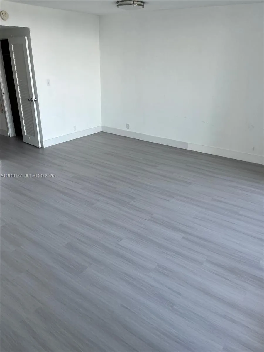 1000 West Ave # 1006, Miami Beach FL 33139