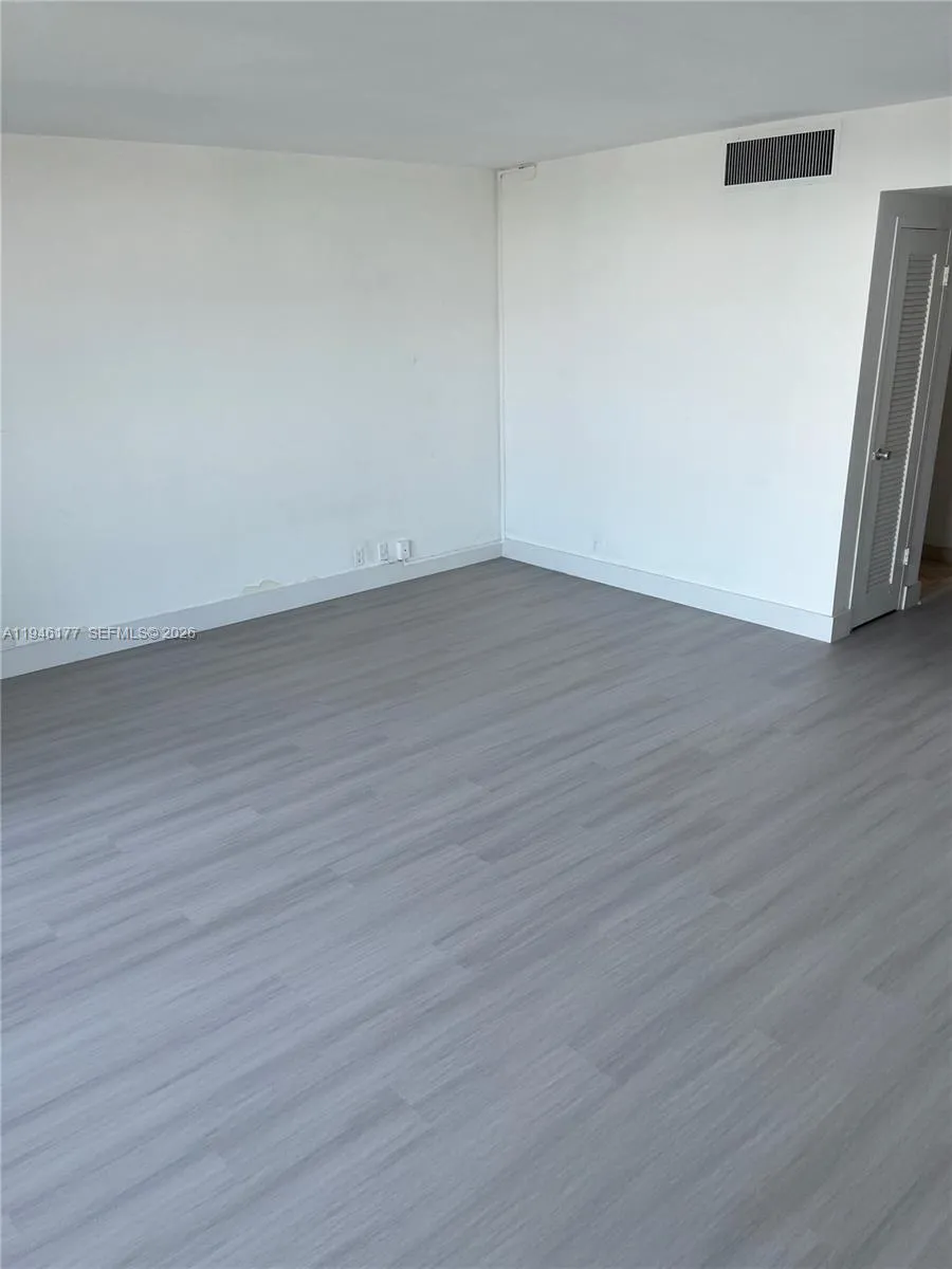 1000 West Ave # 1006, Miami Beach FL 33139