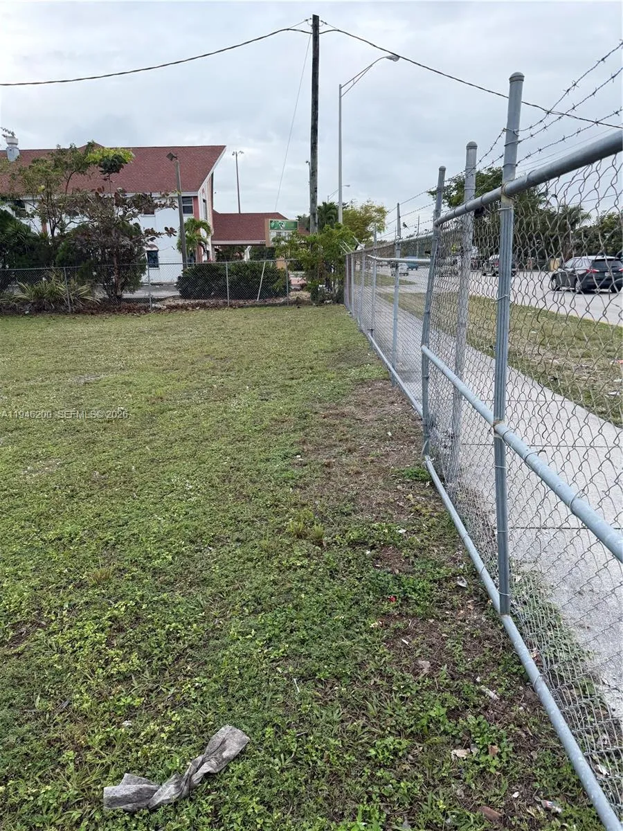 752 Opa Locka Blvd, Miami FL 33168