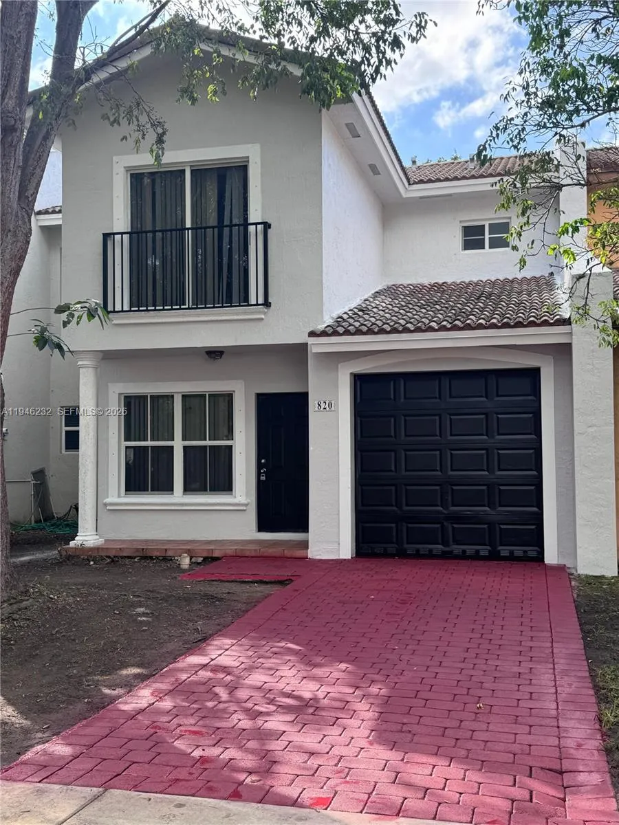 3 bedroom 2 bath for sale at 820 SW 6TH CT, Florida City FL 33034