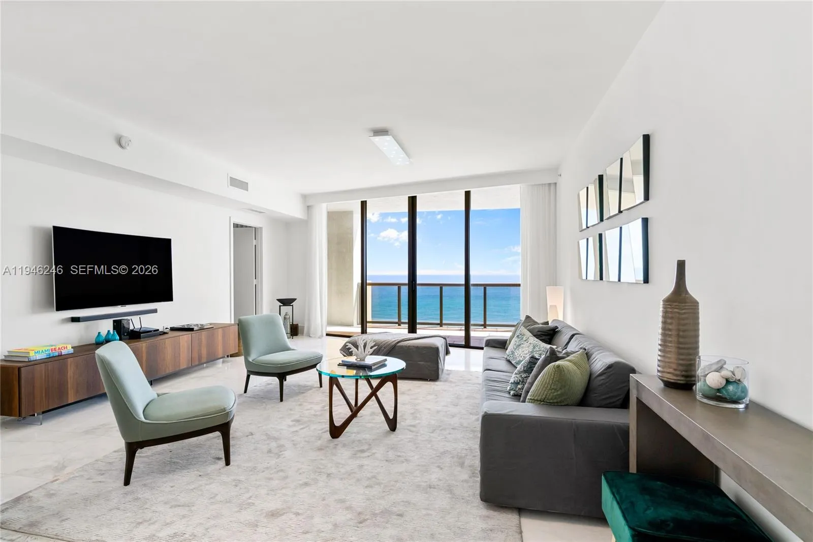 3 bedroom 3 bath for sale at 16275 Collins Ave # 1501, Sunny Isles Beach FL 33160