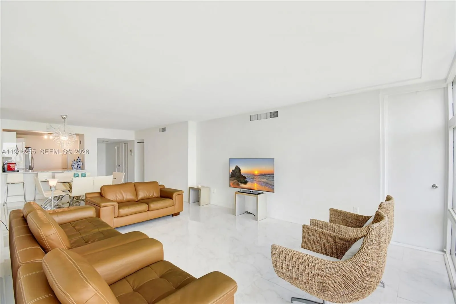 20100 W Country Club Dr # 1005, Aventura FL 33180