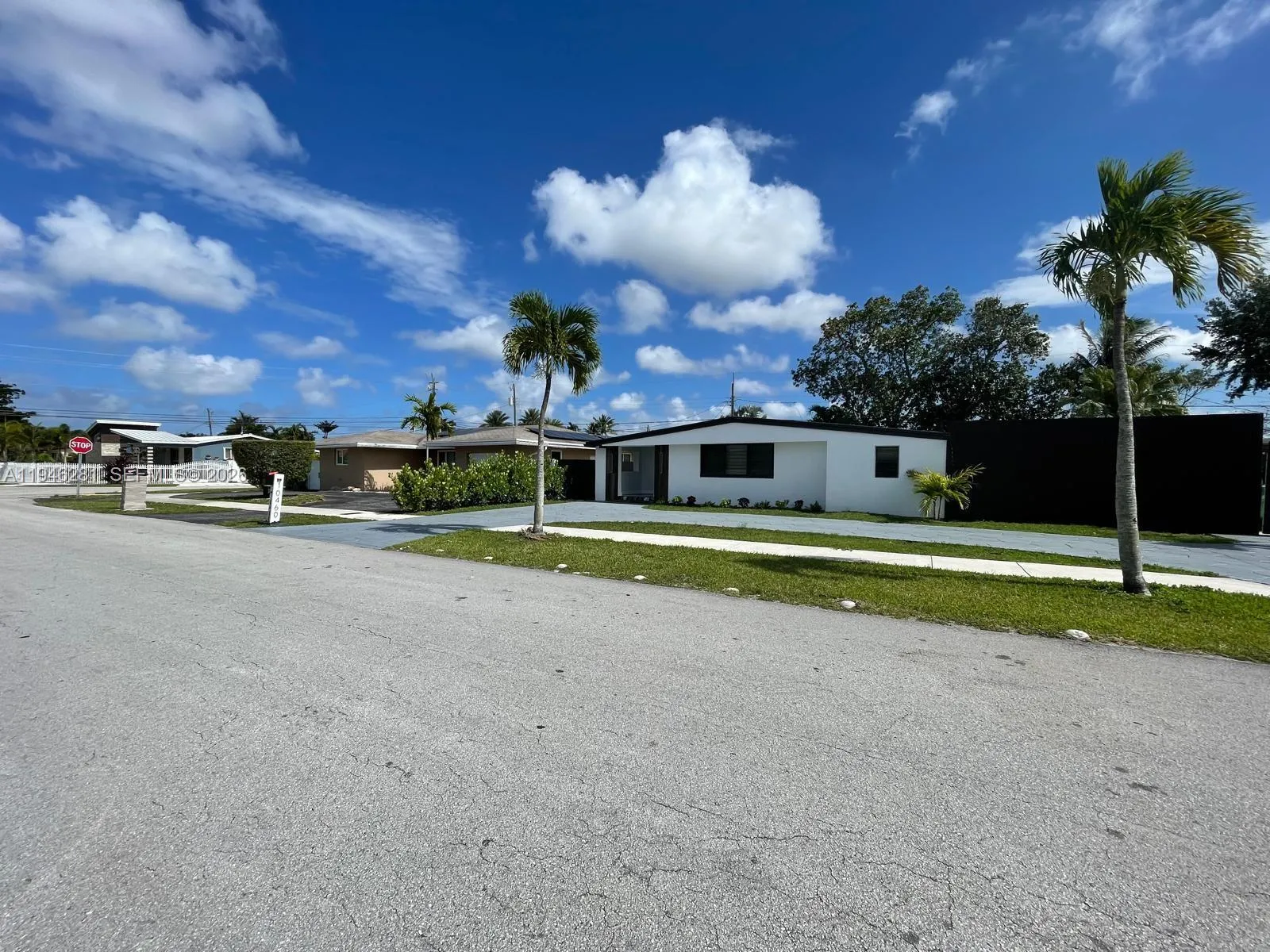 4 bedroom 4 bath for sale at 10460 SW 26th Ter, Miami FL 33165