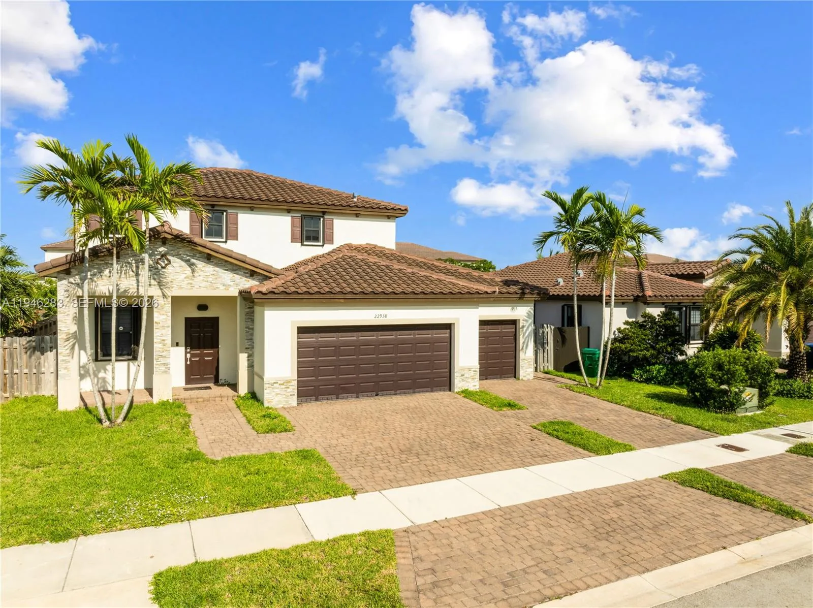 5 bedroom 3 bath for sale at 22938 SW 128th Pl, Miami FL 33170