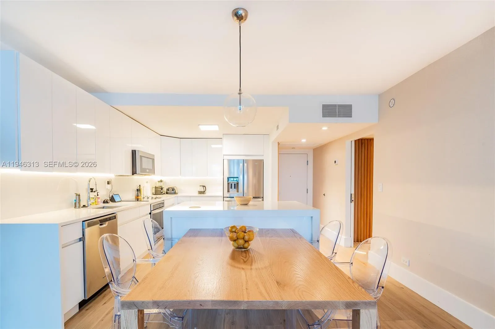 2301 Collins Ave # 719, Miami Beach FL 33139