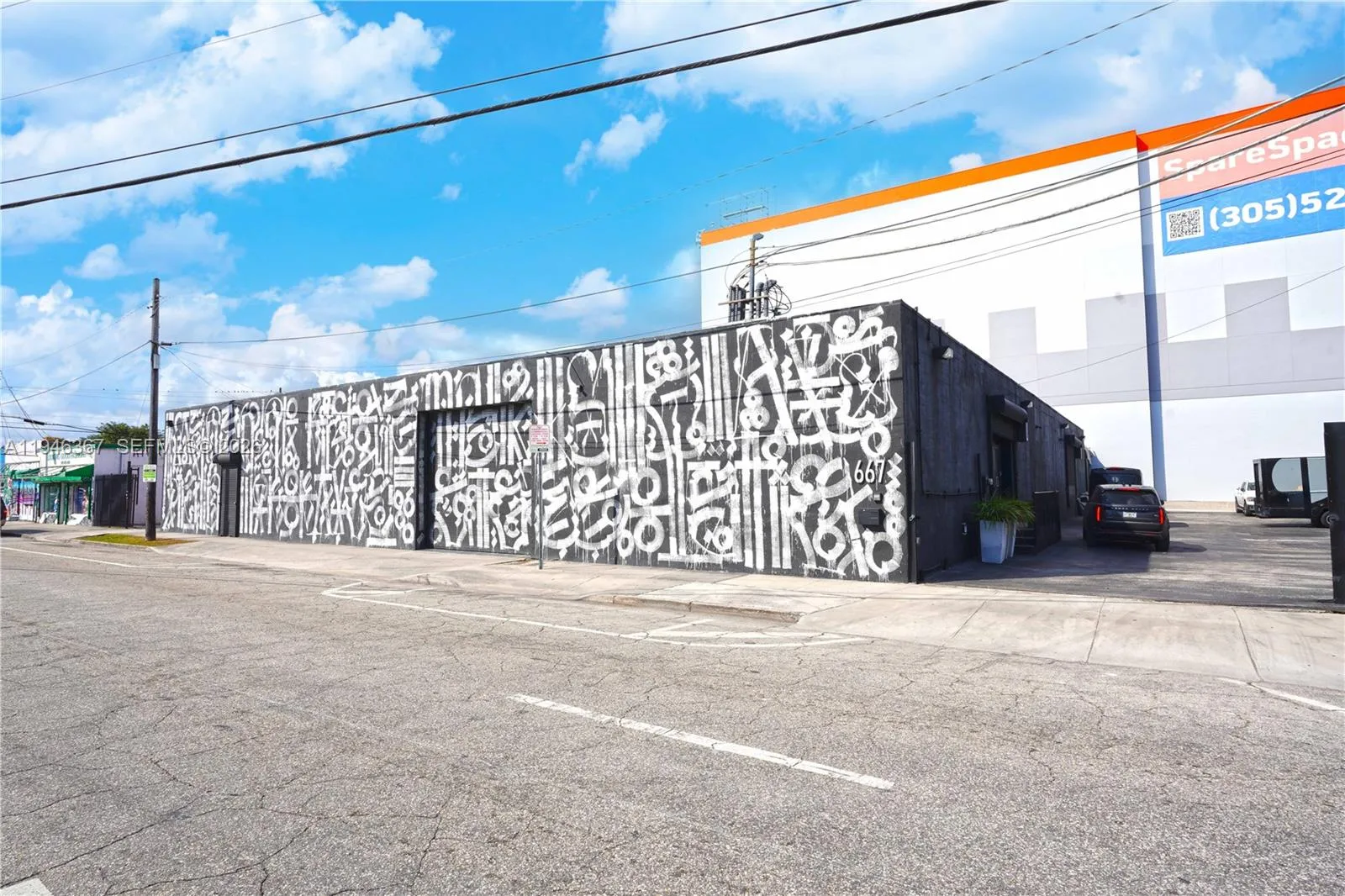 667 NW 29th St, Miami FL 33127