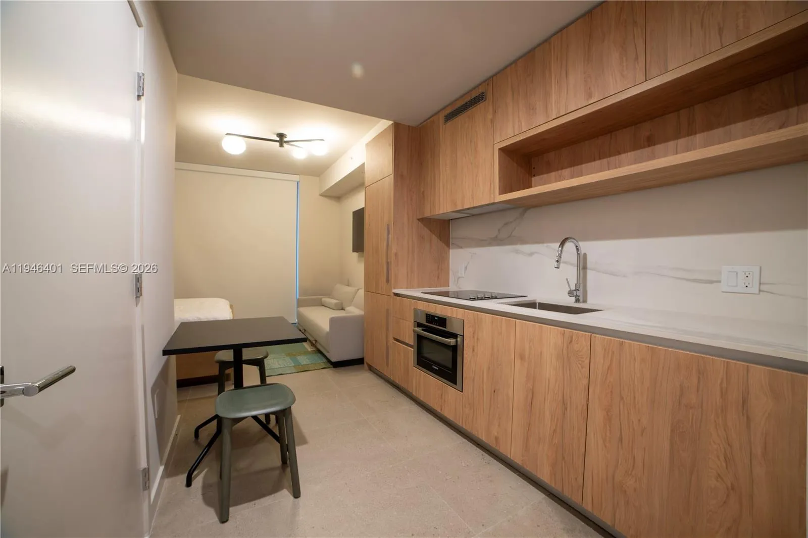 11 NE 6TH # 1908, Miami FL 33132