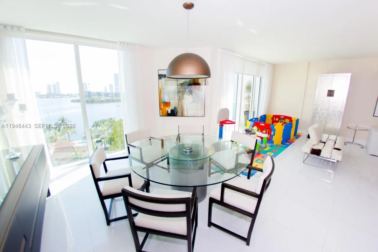 3301 NE 183rd St # 902, Aventura FL 33160