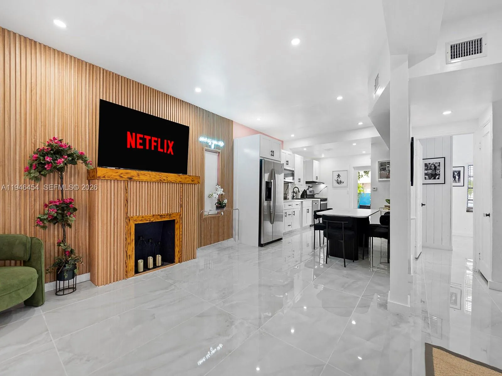 1845 SW 9th St, Miami FL 33135