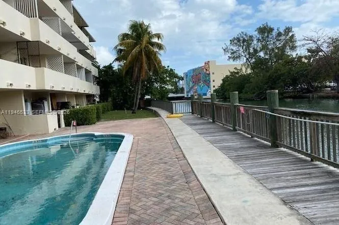 4011 N Meridian Ave # 29, Miami Beach FL 33140