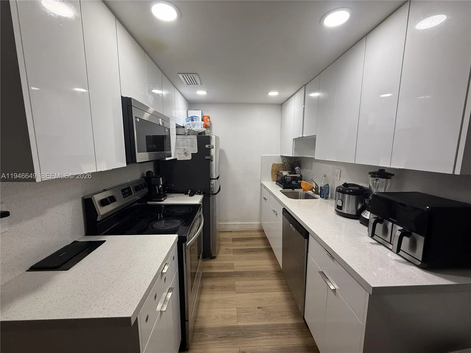 10822 N Kendall Dr # S23, Miami FL 33176