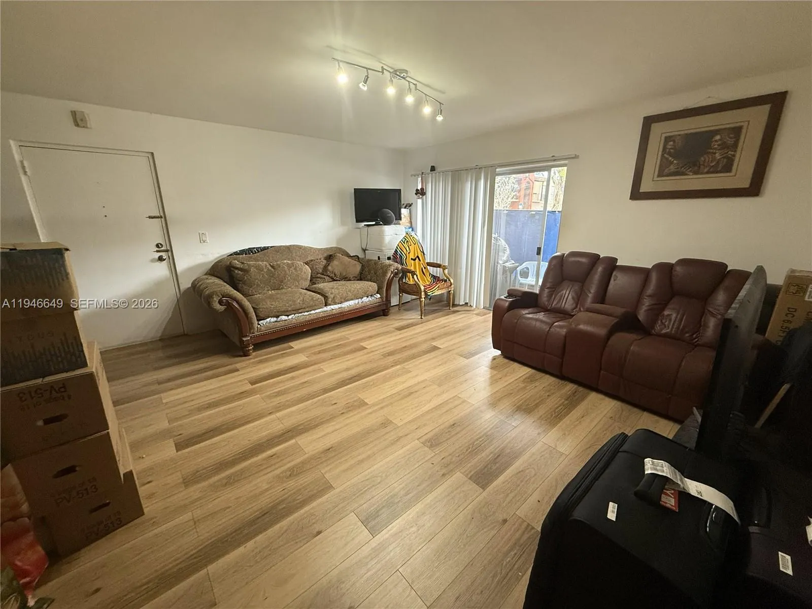 10822 N Kendall Dr # S23, Miami FL 33176