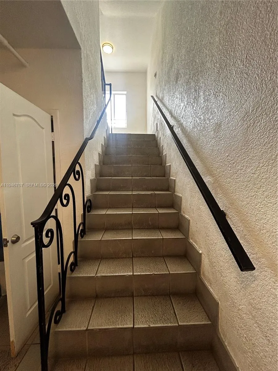 1 bath for sale at 820 Euclid Ave # 206, Miami Beach FL 33139