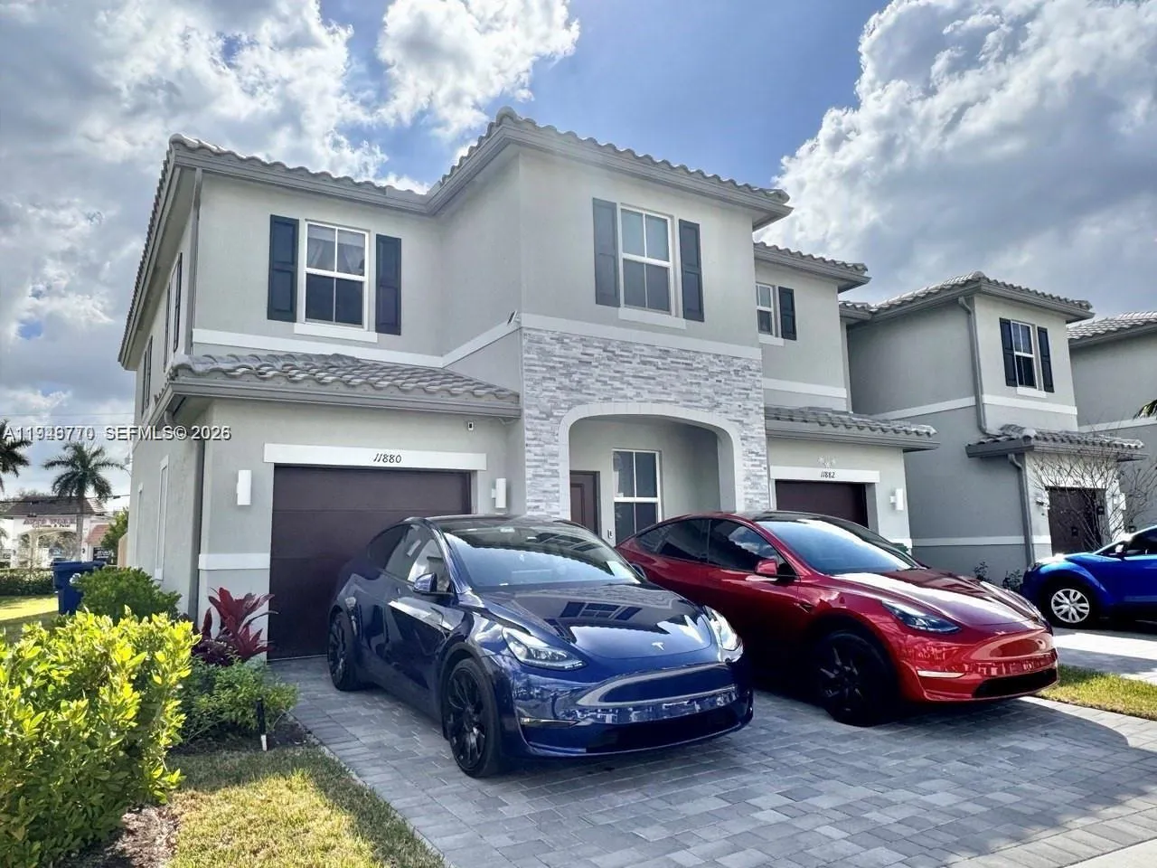 4 bedroom 3 bath for sale at 11880 NW 46th St, Coral Springs FL 33076