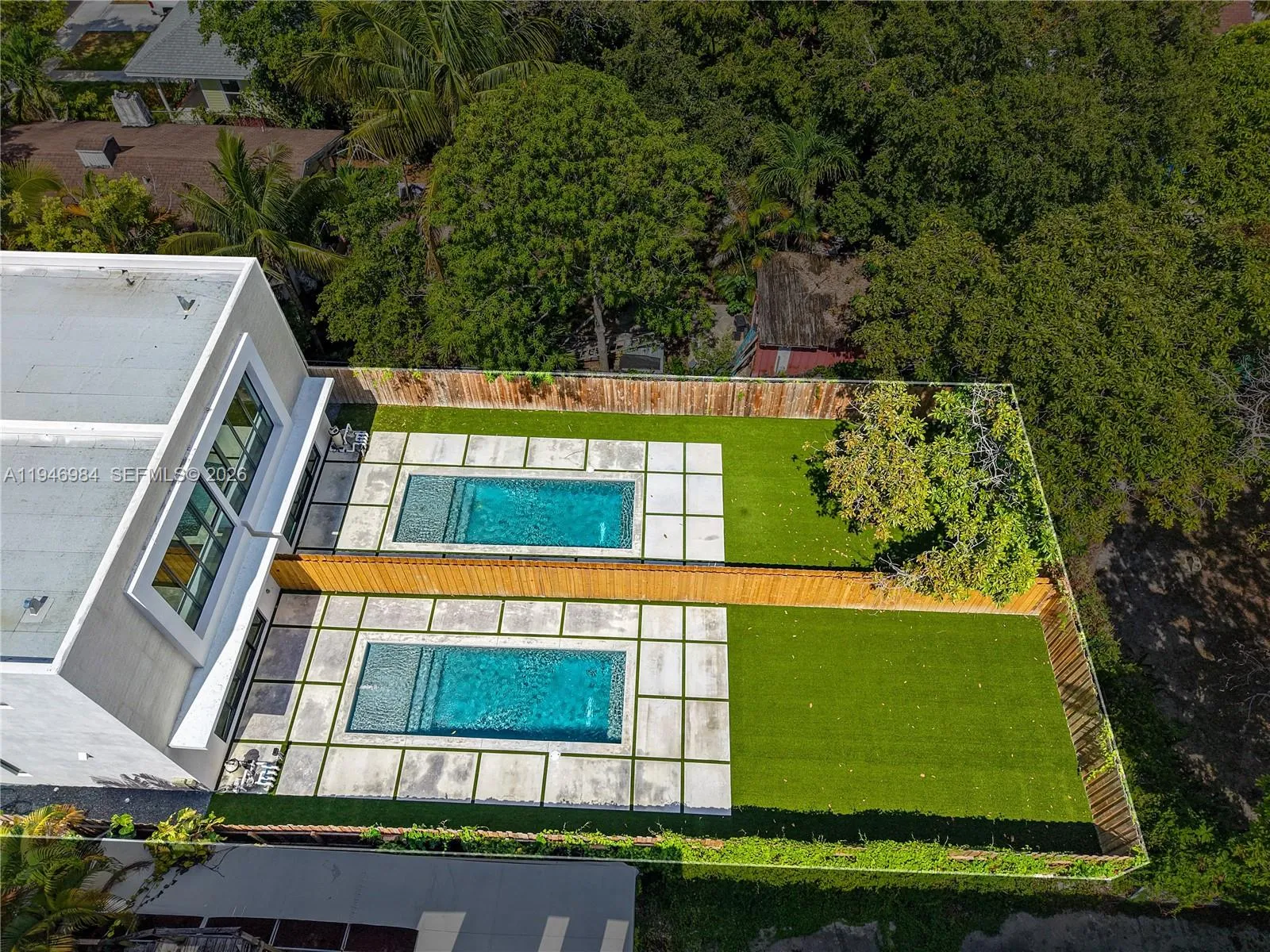 223 NW 51st St, Miami FL 33127