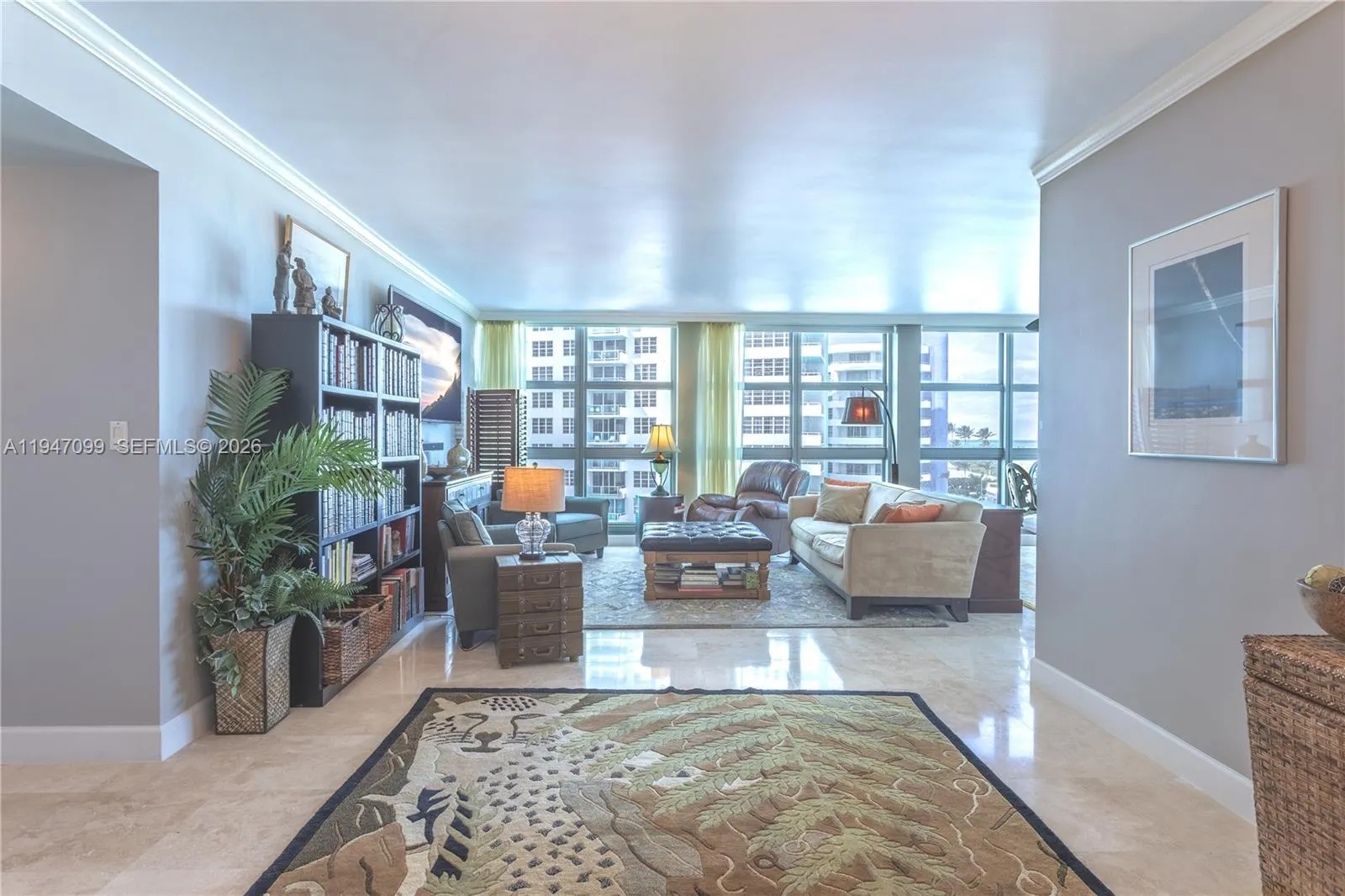 5055 Collins Ave # 5C, Miami Beach FL 33140