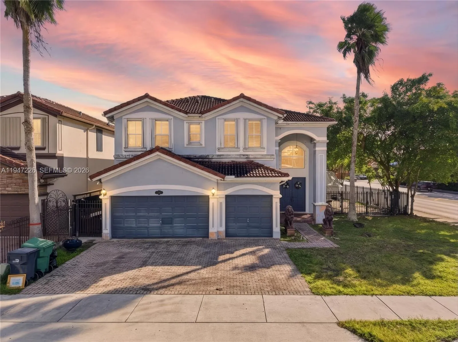 5 bedroom 3 bath for sale at 15184 SW 20th St, Miami FL 33185