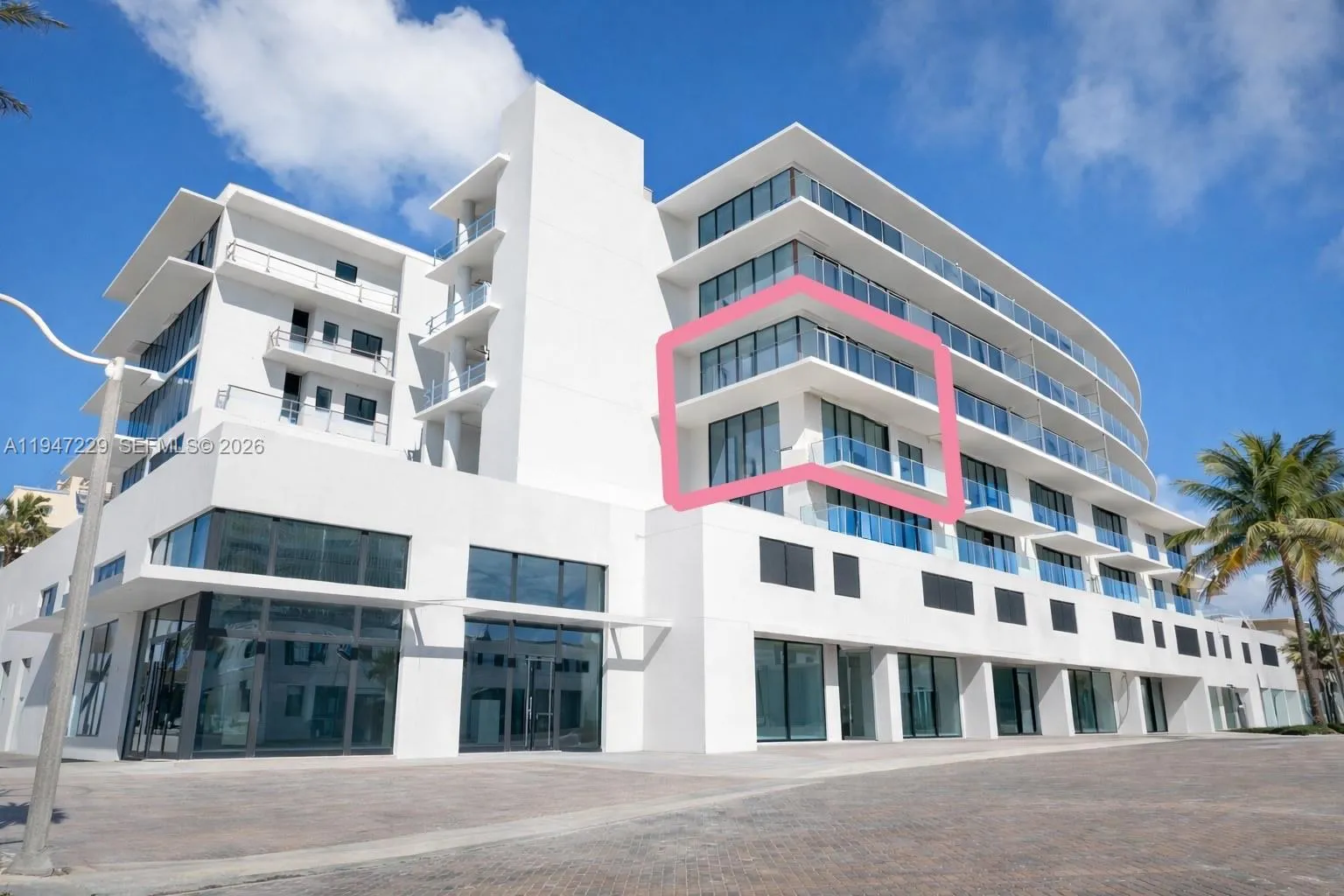 3319 N Ocean Drive, Hollywood FL 33019