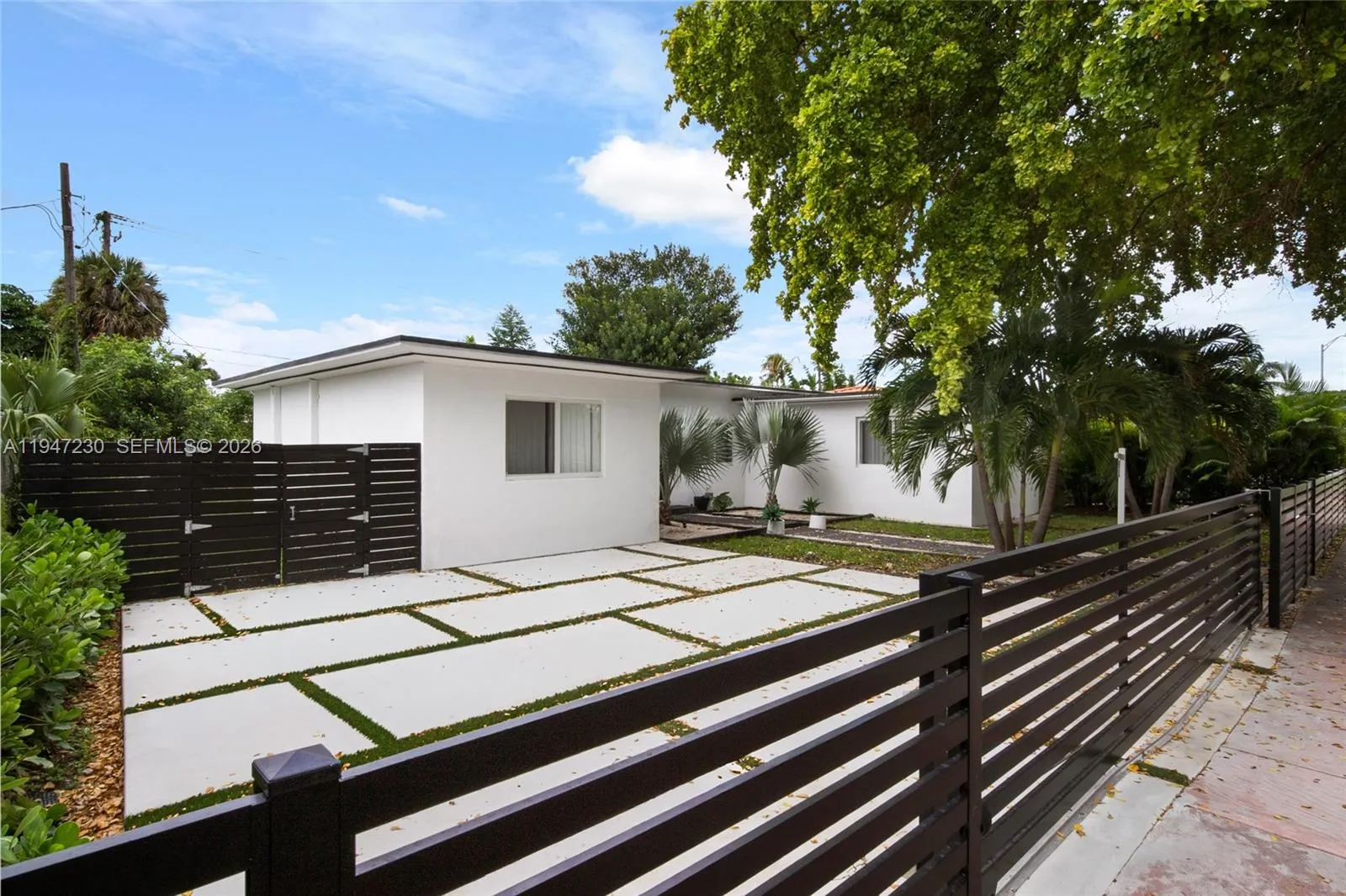 3 bedroom 2 bath for sale at 1581 Normandy Dr, Miami Beach FL 33141