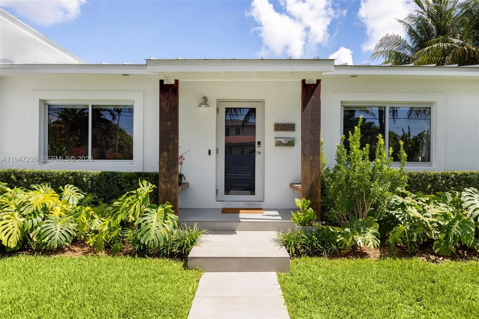 6055 SW 38th St, Miami FL 33155