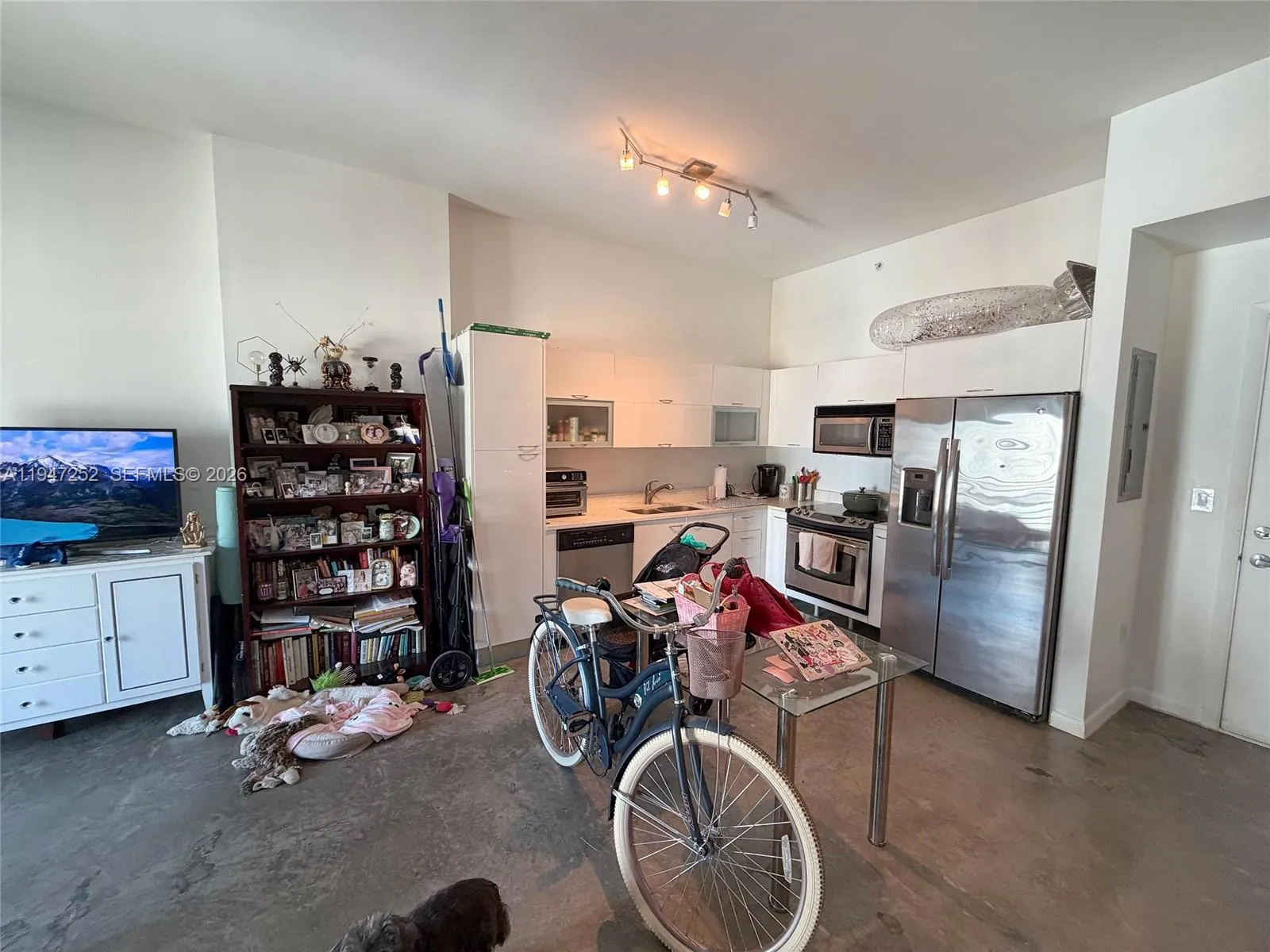133 NE 2nd Ave # 2107, Miami FL 33132