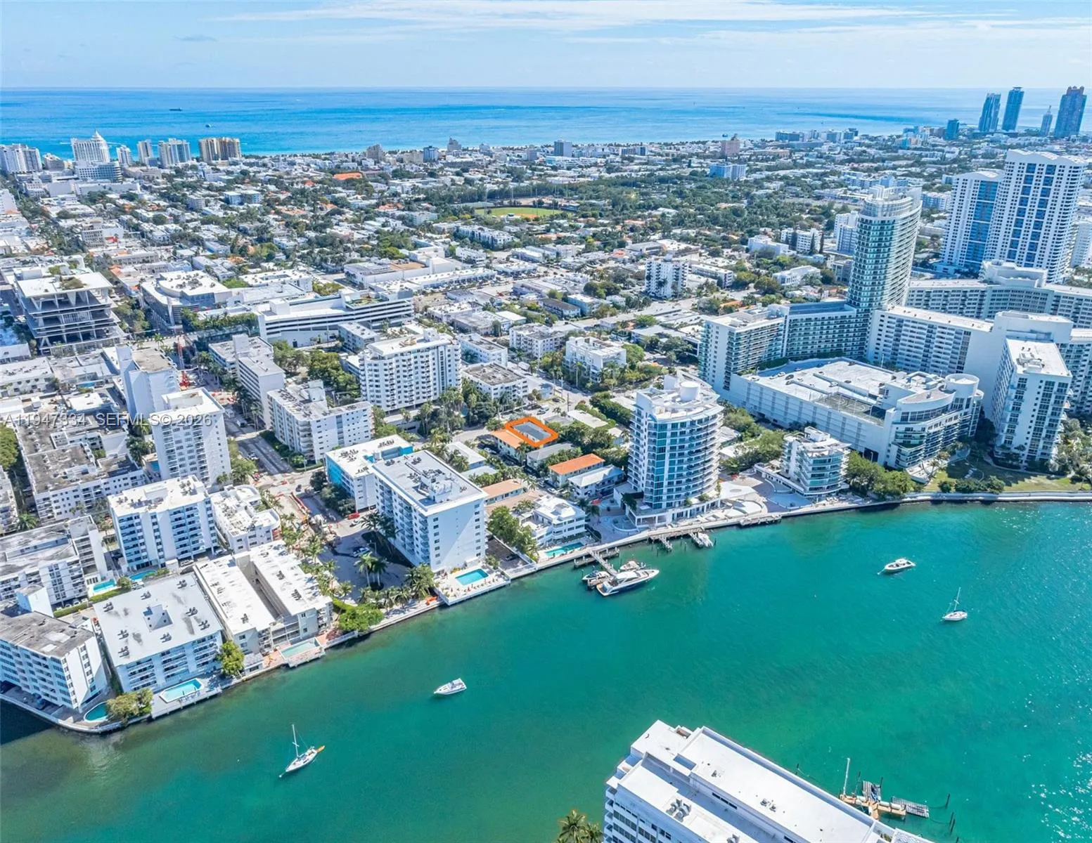 1610 Bay Rd, Miami Beach FL 33139