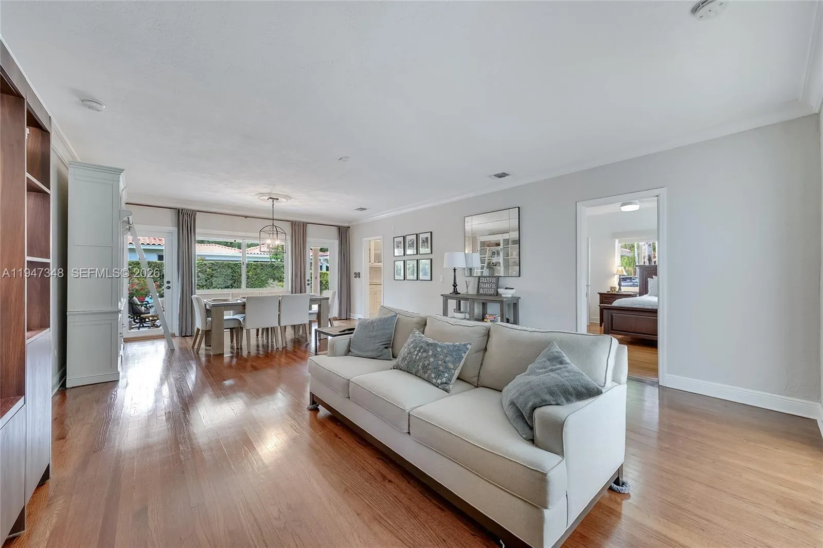 1402 Tangier St, Coral Gables FL 33134