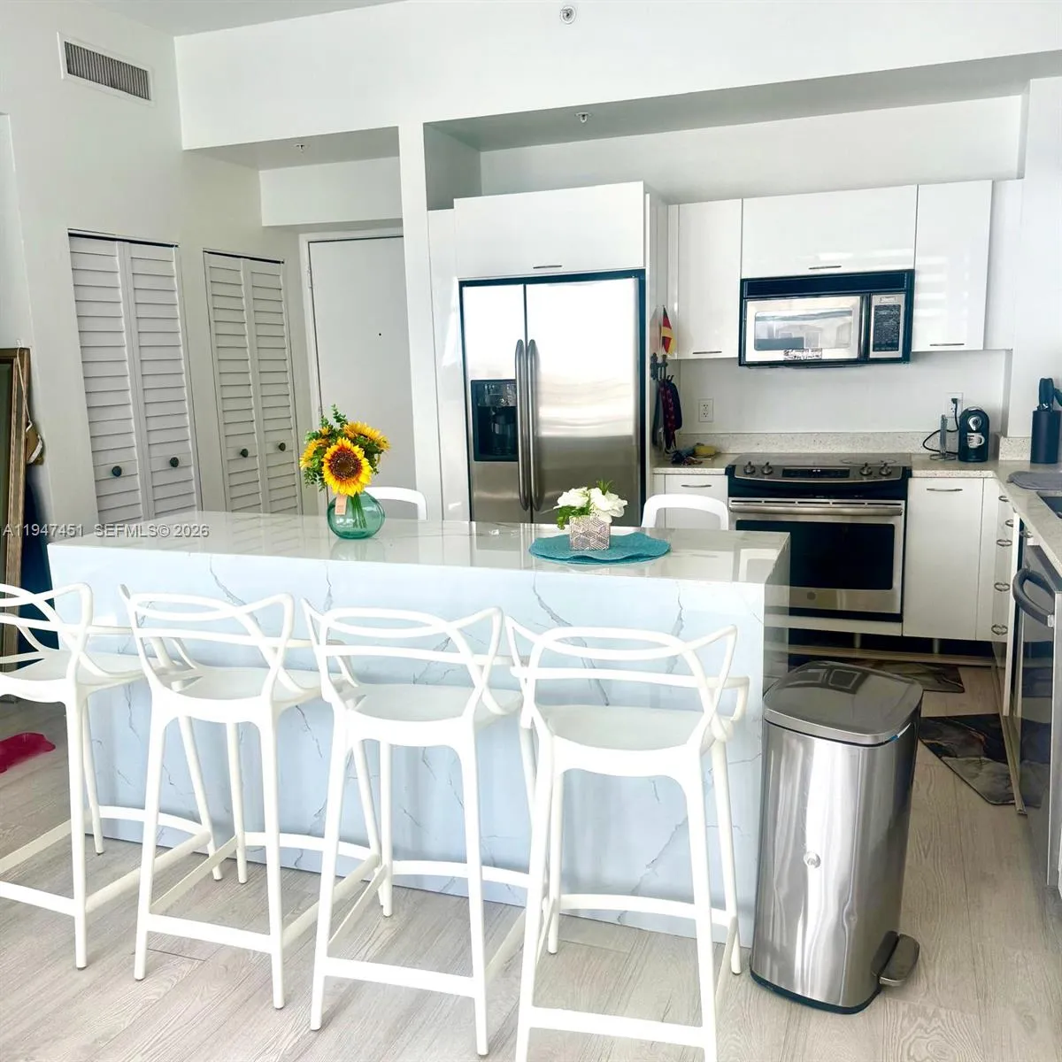 133 NE 2nd Ave # 208, Miami FL 33132