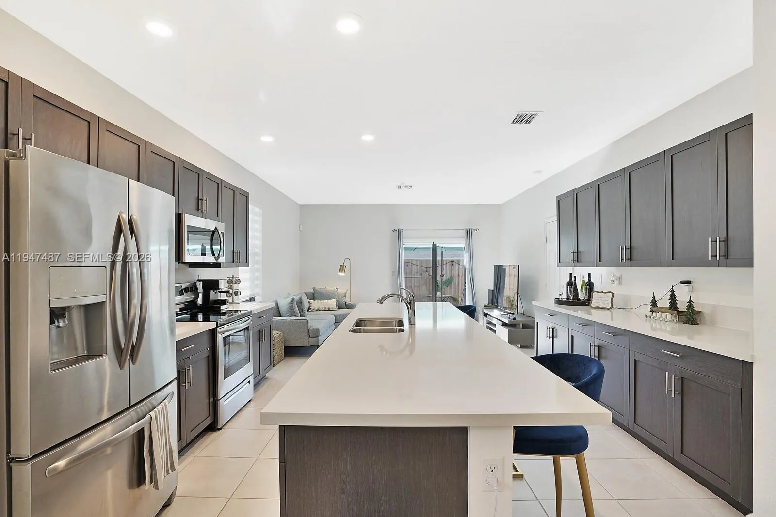 4 bedroom 2 bath for sale at 1526 SW 29th St, Fort Lauderdale FL 33315