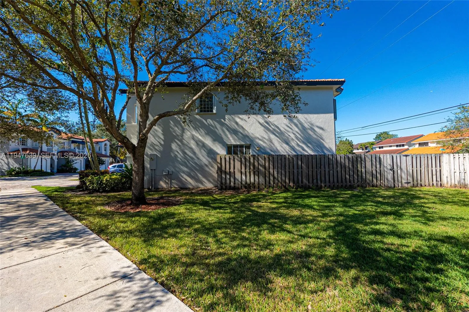 11851 SW 80th Ter, Miami FL 33183