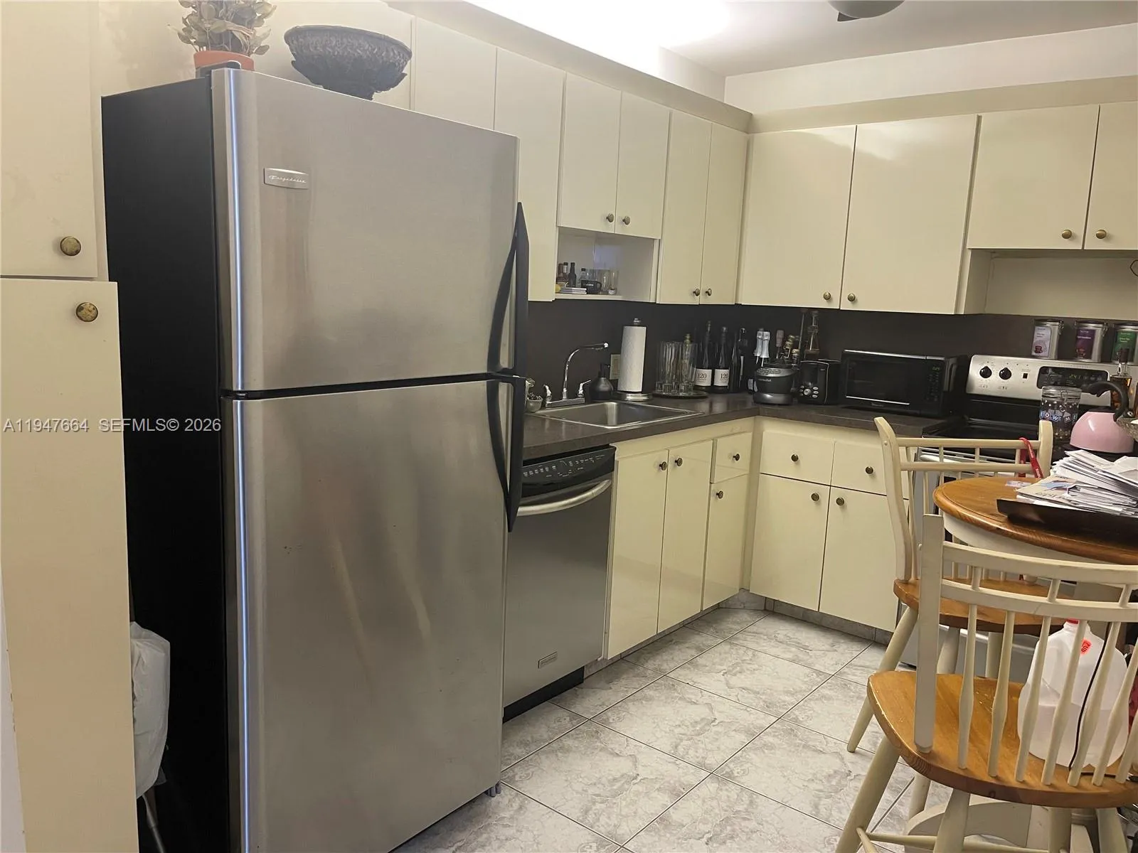 20100 W Country Club Dr # 507, Aventura FL 33180