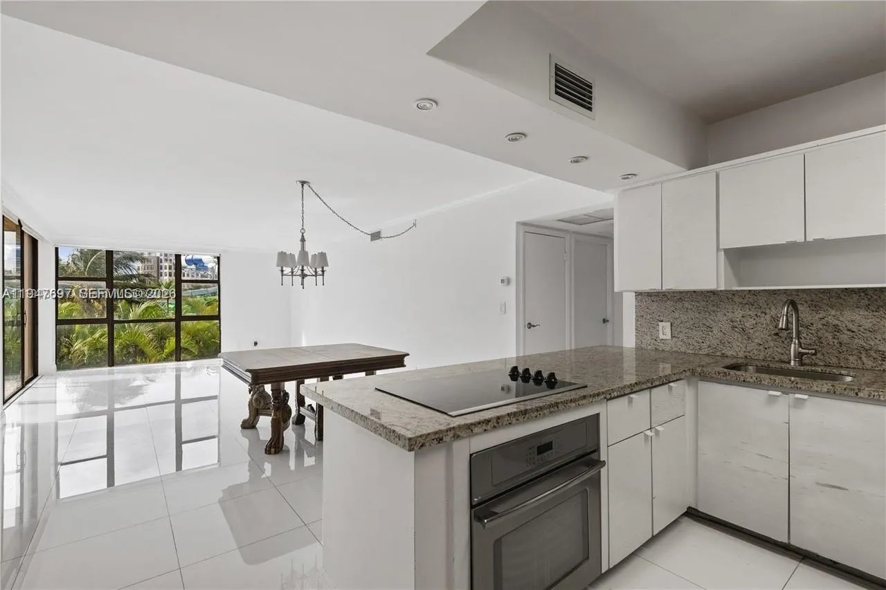 20335 W Country Club Dr # 209, Aventura FL 33180