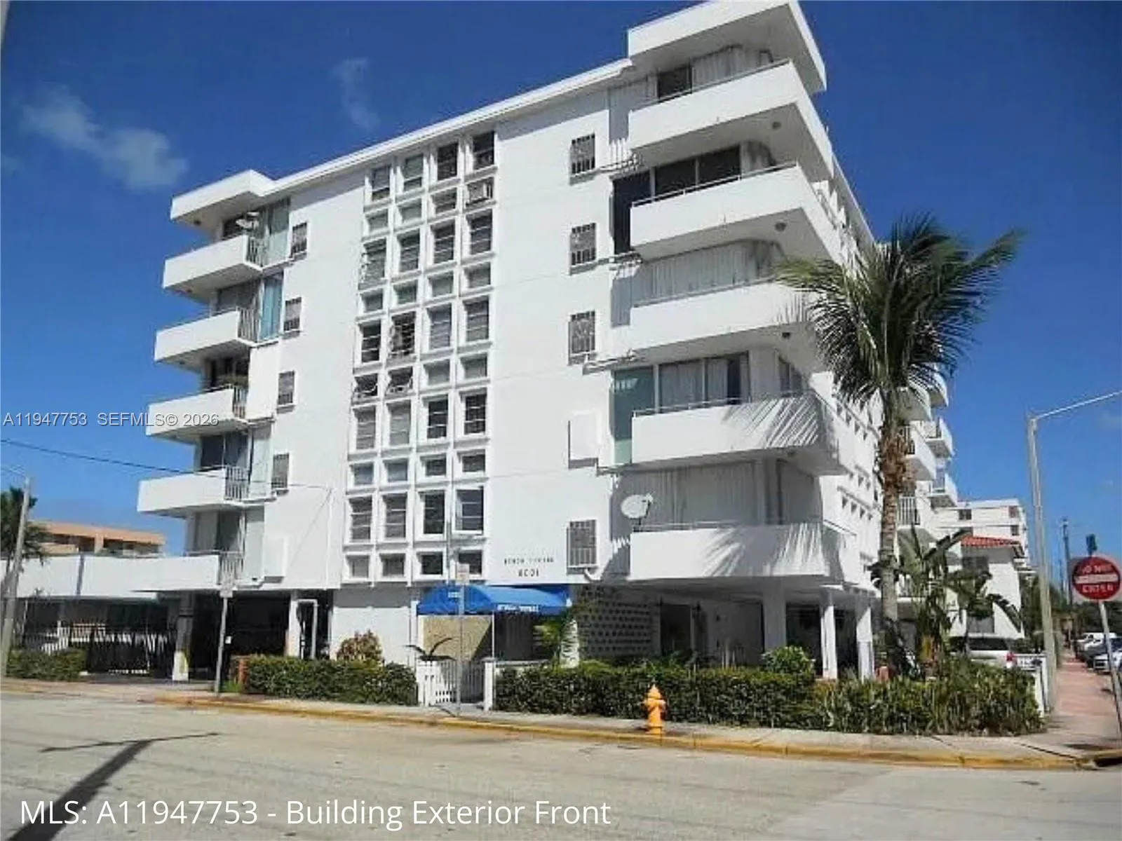 8001 Byron Ave # 3C, Miami Beach FL 33141
