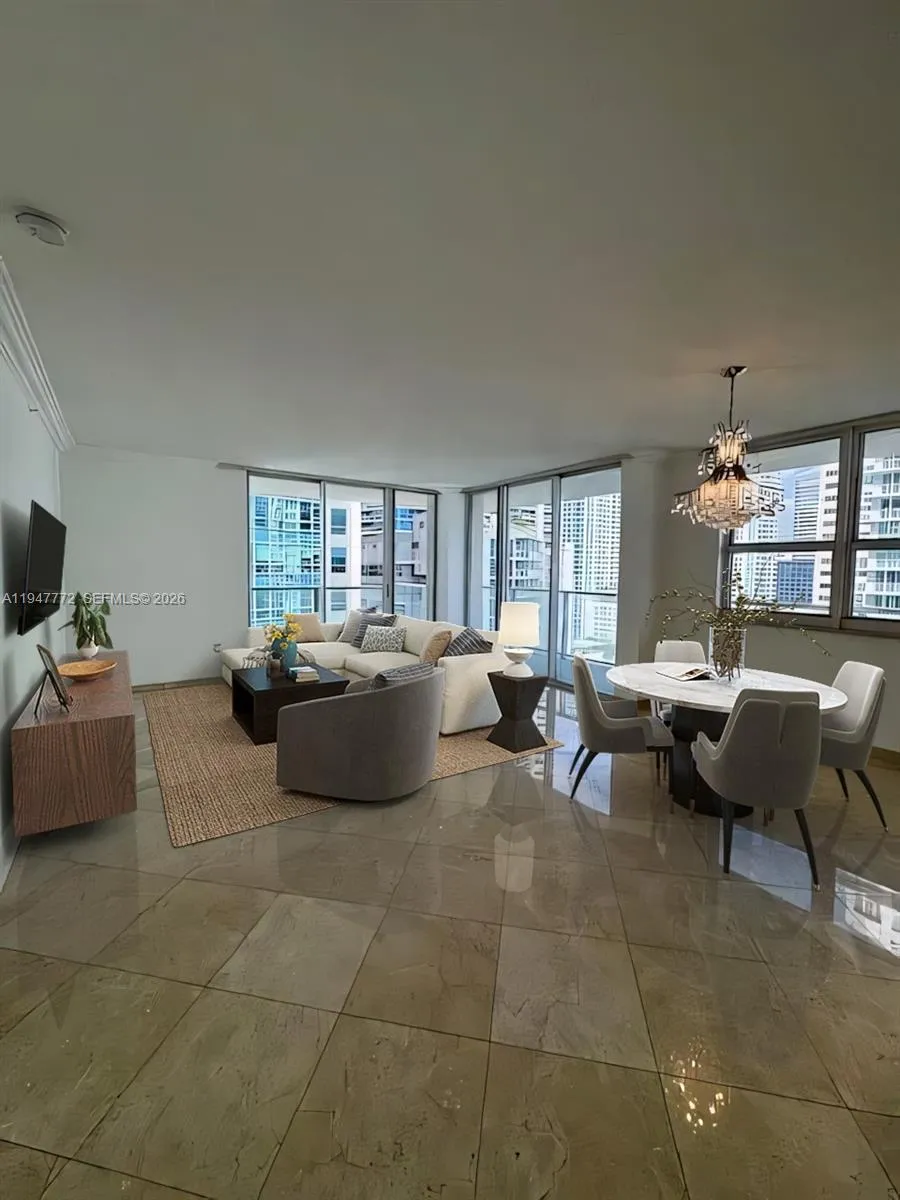 1155 Brickell Bay Dr # 1802, Miami FL 33131