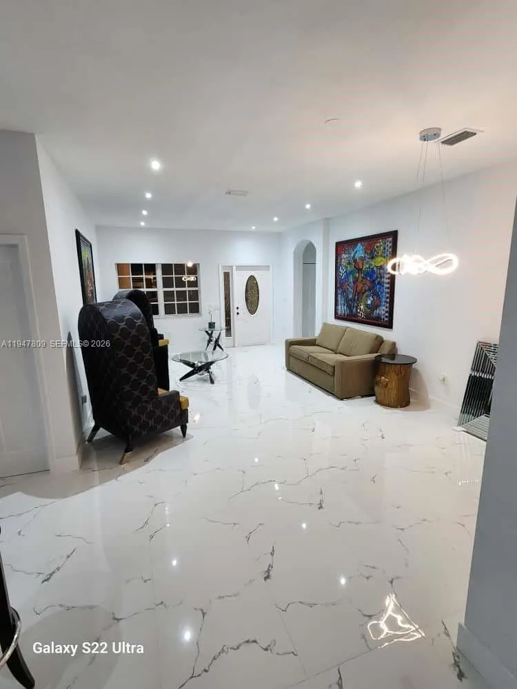 18252 SW 146th Ave, Miami FL 33177