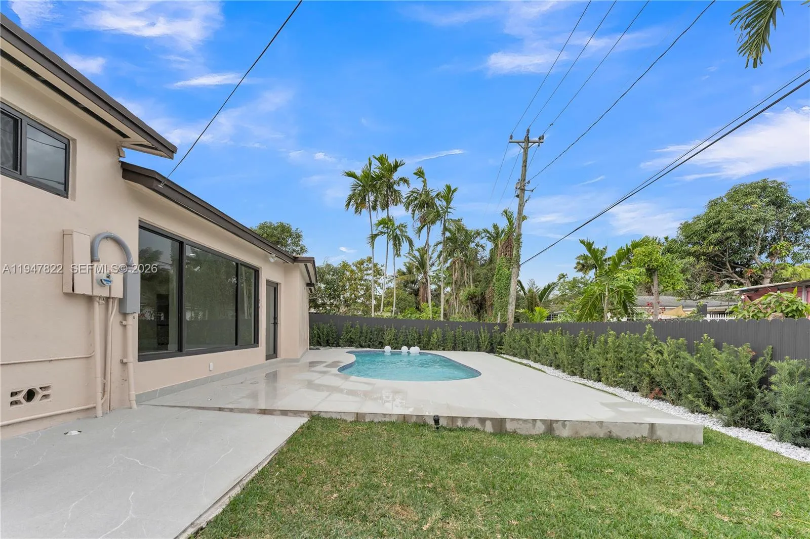 141 NE 122nd St, North Miami FL 33161