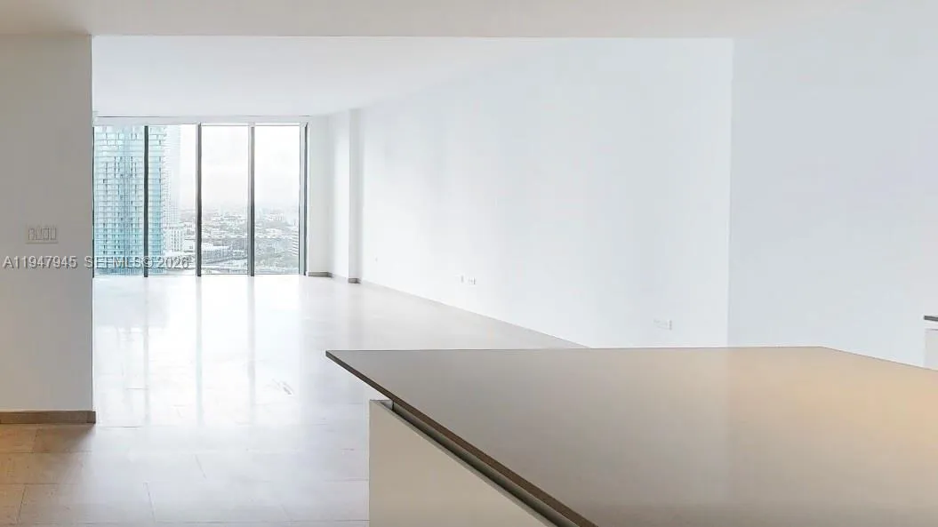 2 bedroom 2 bath for sale at 68 SE 6th St # 2110, Miami FL 33131