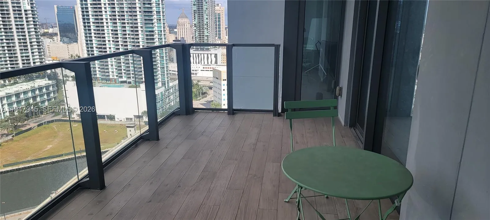 68 SE 6th St # 2110, Miami FL 33131