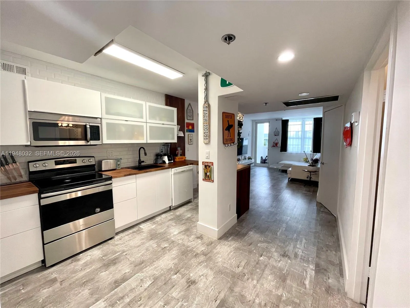 100 Lincoln Rd # 518, Miami Beach FL 33139