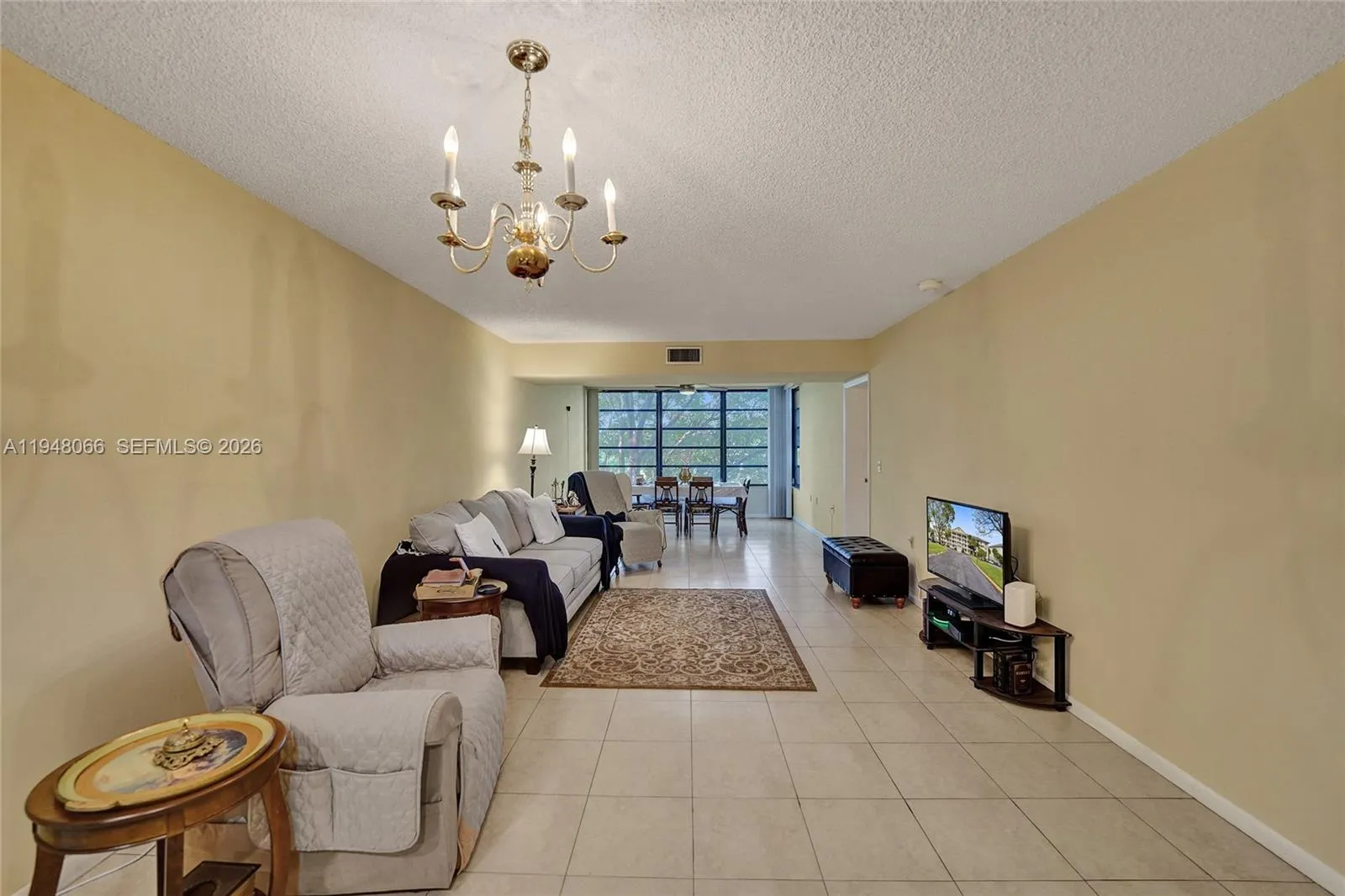 1713 Whitehall Dr # 304, Davie FL 33324