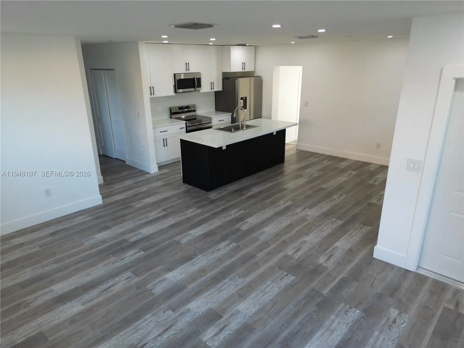 2600 NW 108th St, Miami FL 33167