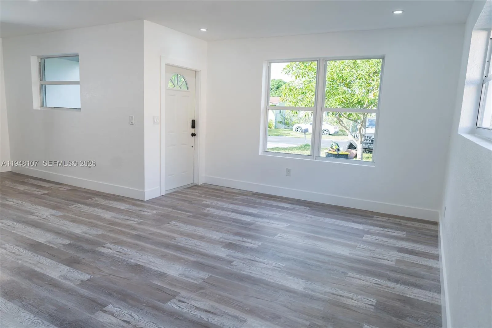 2600 NW 108th St, Miami FL 33167