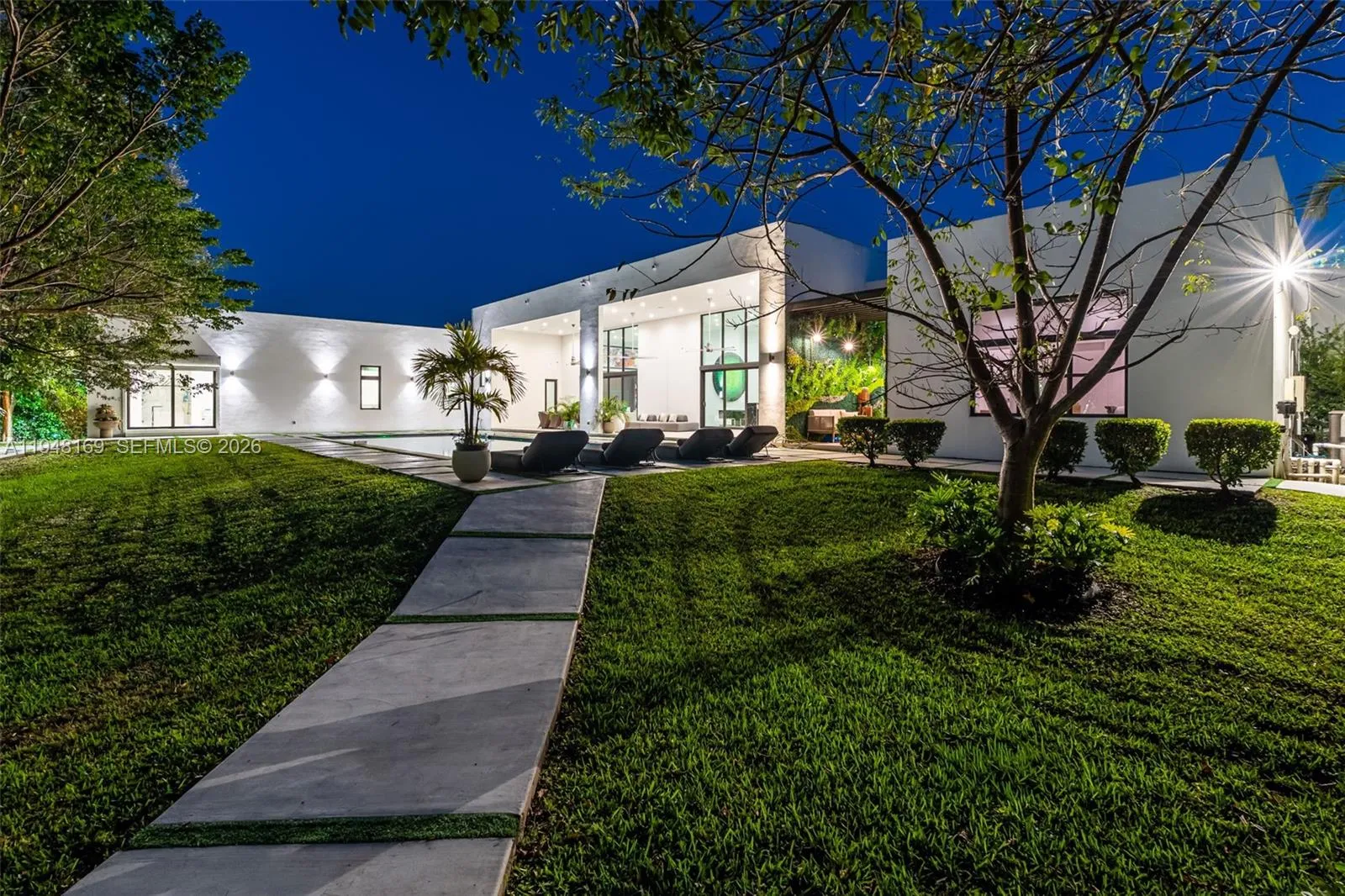 6175 SW 128th Street, Pinecrest FL 33156