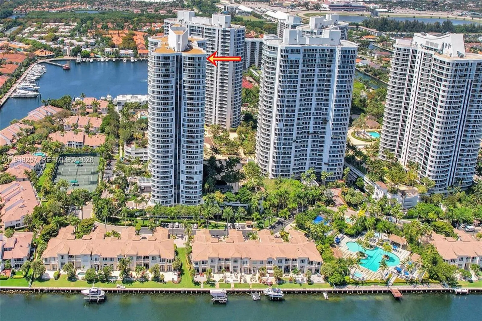 3 bedroom 3 bath for sale at 21050 Point Pl # 3104, Aventura FL 33180