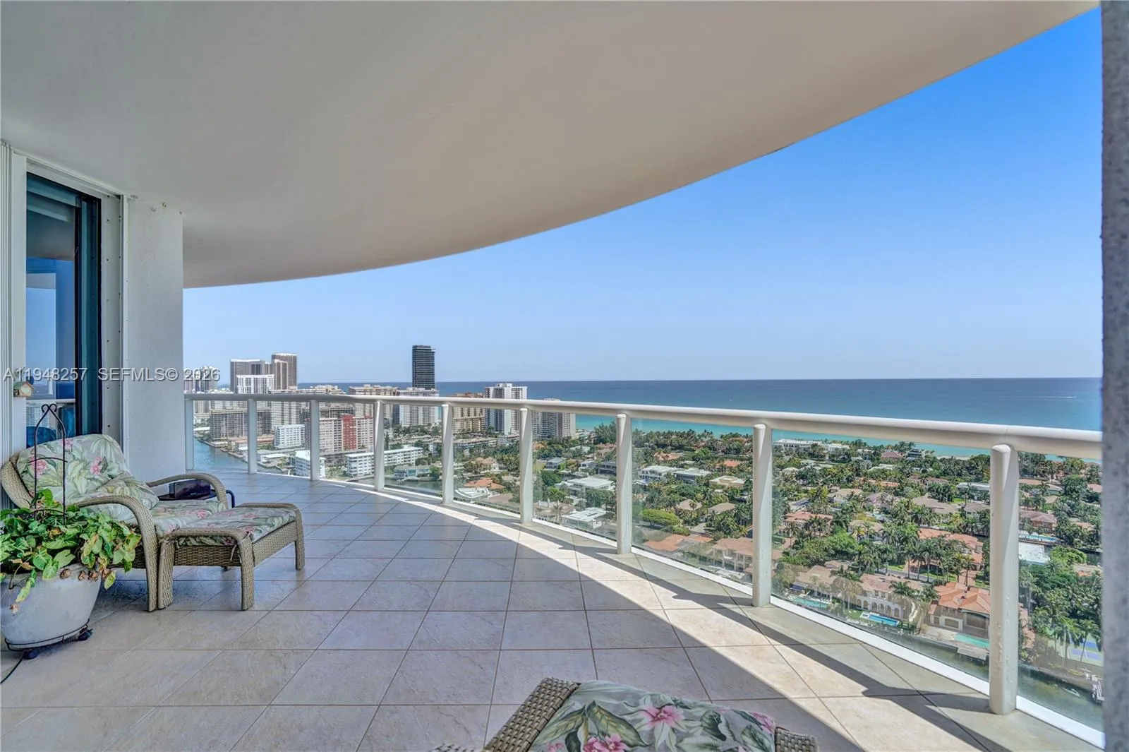 21050 Point Pl # 3104, Aventura FL 33180