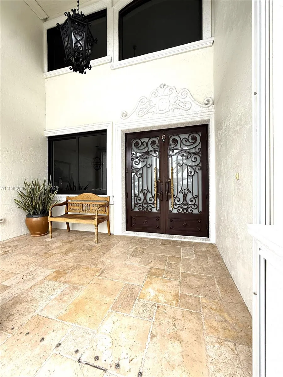 16137 SW 154th Ct, Miami FL 33187