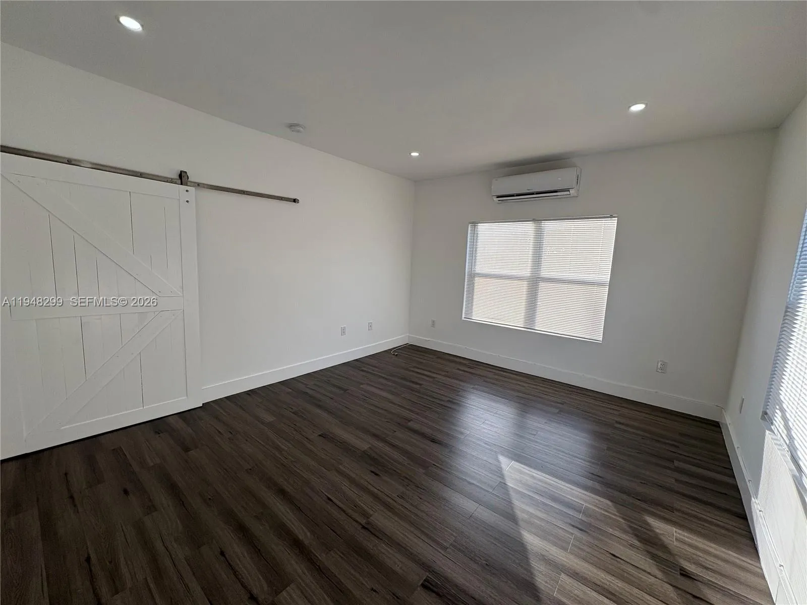 3237 SW 4th St, Miami FL 33135