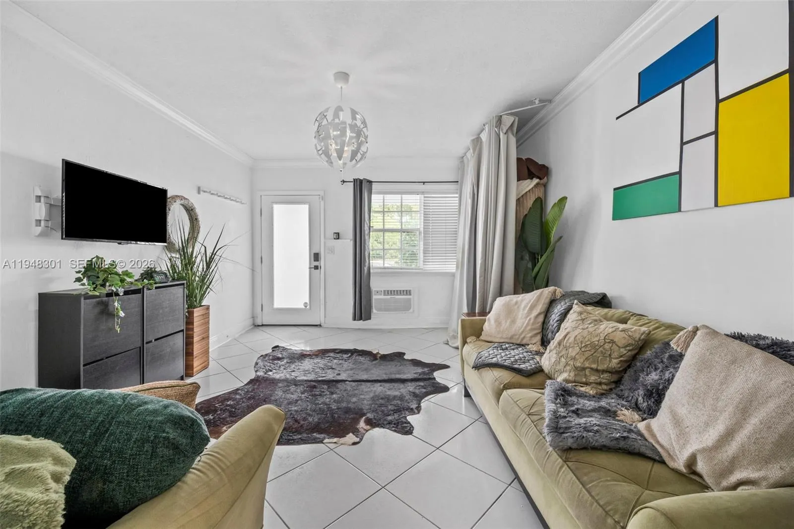 330 74th St # 5, Miami Beach FL 33141