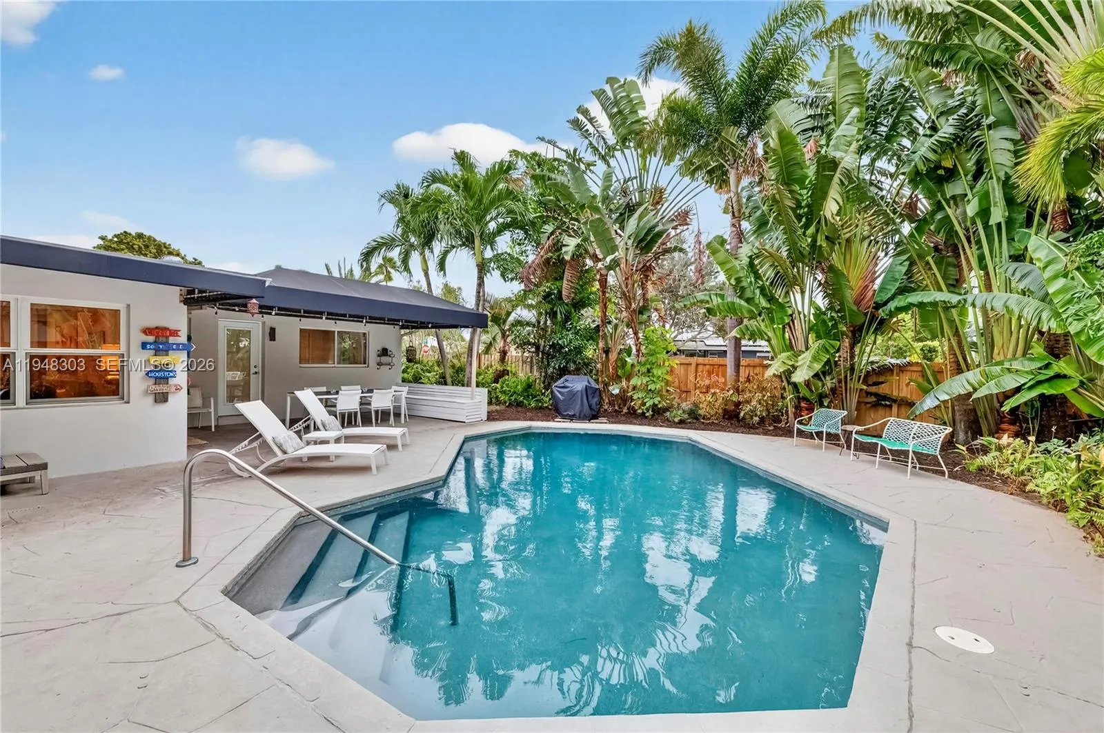 4761 NE 18th Ave, Oakland Park FL 33334